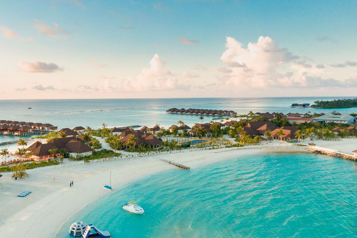 Maldives overwater bungalows and turquoise lagoon